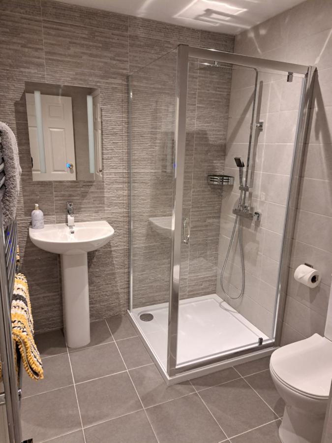 1 Chatsworth Riverscape Apartments - Riverview Apartment In Great Location With Free Parking Overlooking The Gannel Just A Short Walk From Newquays Incredible Beaches And Local Amenities New Quay Exteriér fotografie